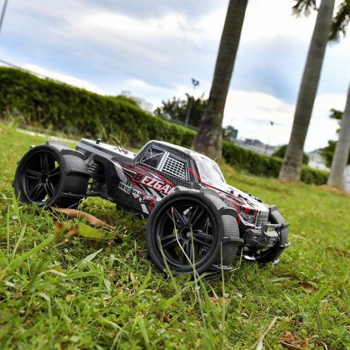 How to Choose the Right RC Car: A Guide for New Hobbyists - BEZGAR